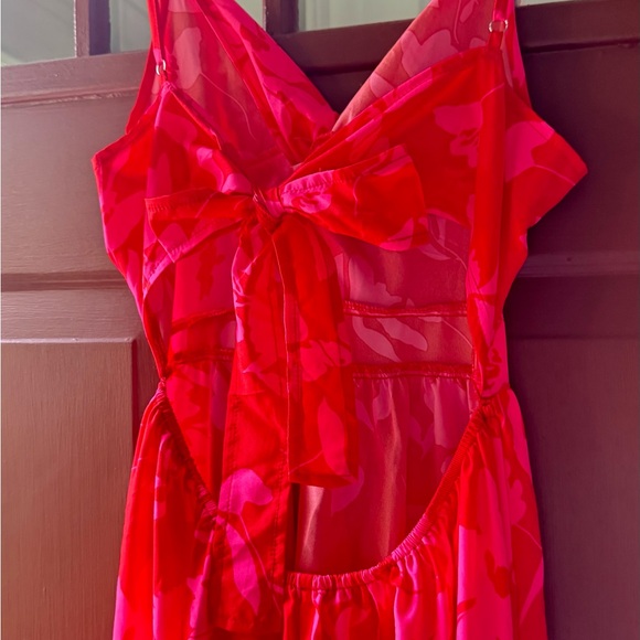 Floral Red Dress - Picture 3 of 4